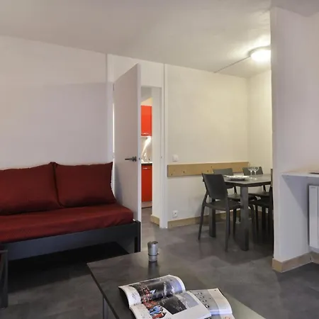 Saint Jacques A - 2 Pieces Pour 5 Personnes 91 * Macot-la-Plagne