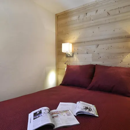 Saint Jacques A - 2 Pieces Pour 5 Personnes 91 Macot-la-Plagne